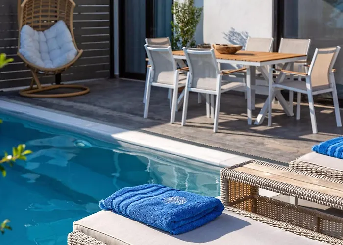 White Rock Lefkada Лигия